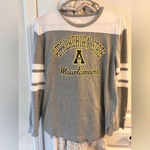 Women’s medium Appalachian State long sleeve